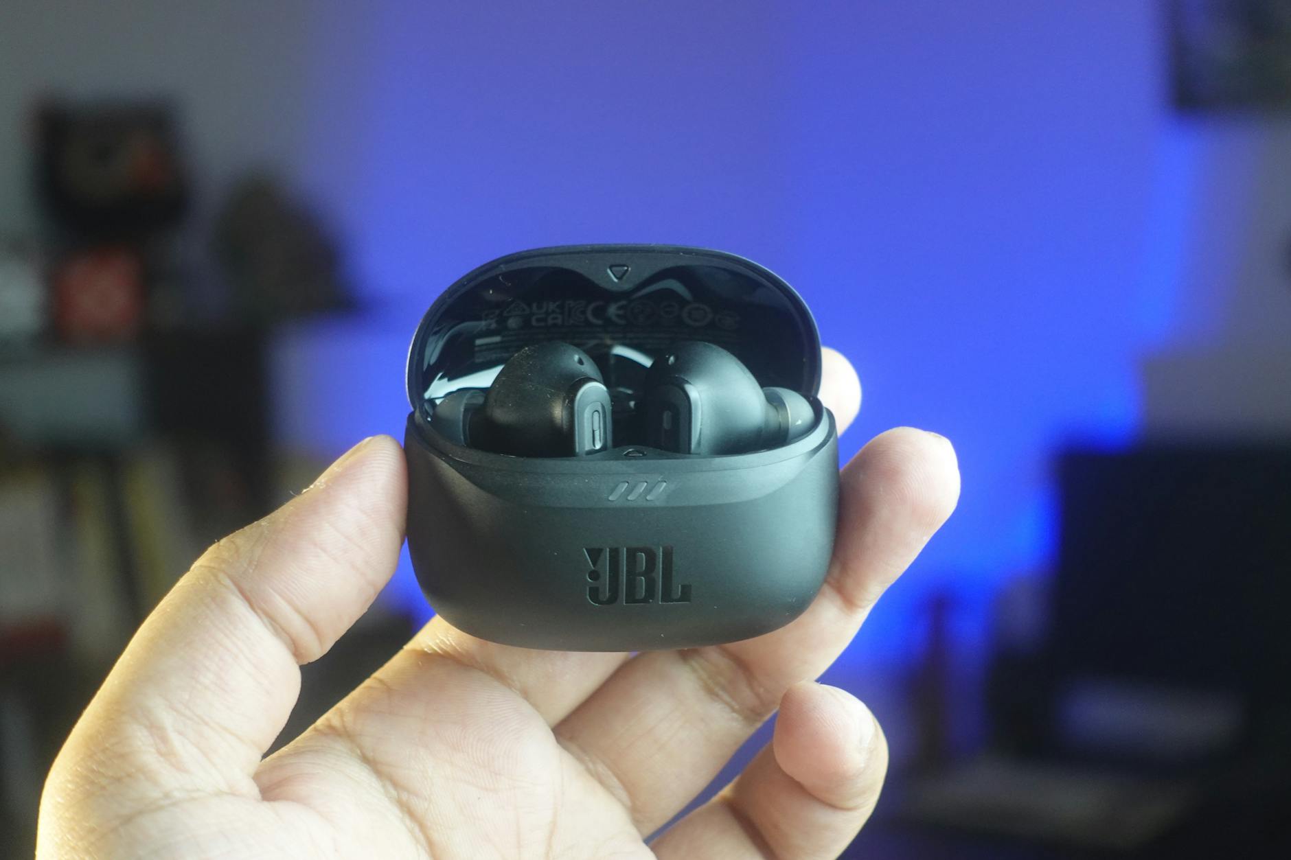 JBL Tune Beam 2